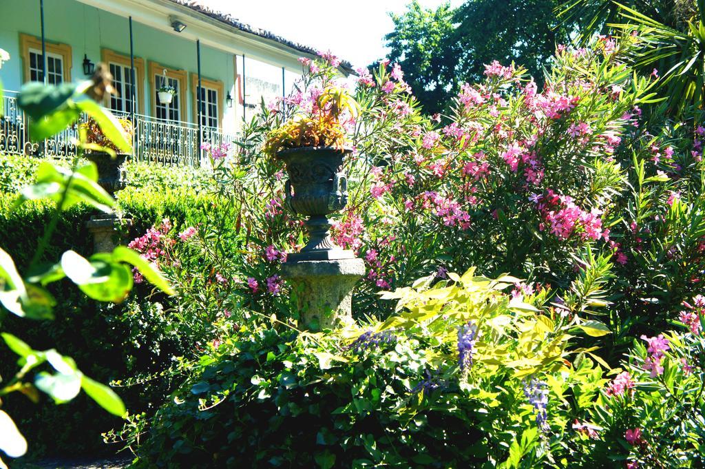 Casa De Sezim Hotel Guimaraes Bagian luar foto