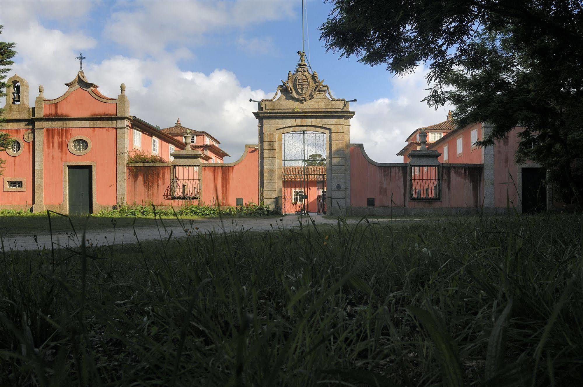 Casa De Sezim Hotel Guimaraes Bagian luar foto